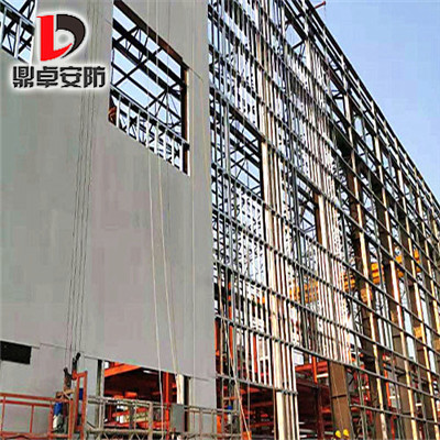 泄爆墻